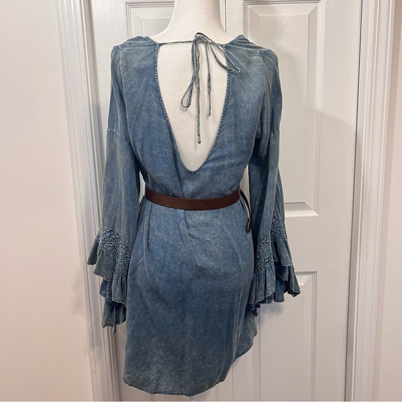 Altar’d State Bell Sleeve Midi Dress. Belt included! - Picture 2 of 12